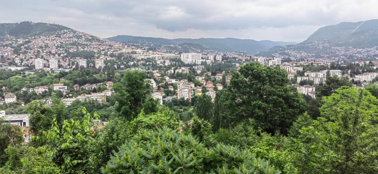 Apartamento Stan Na Dan Memic Sarajevo Exterior foto